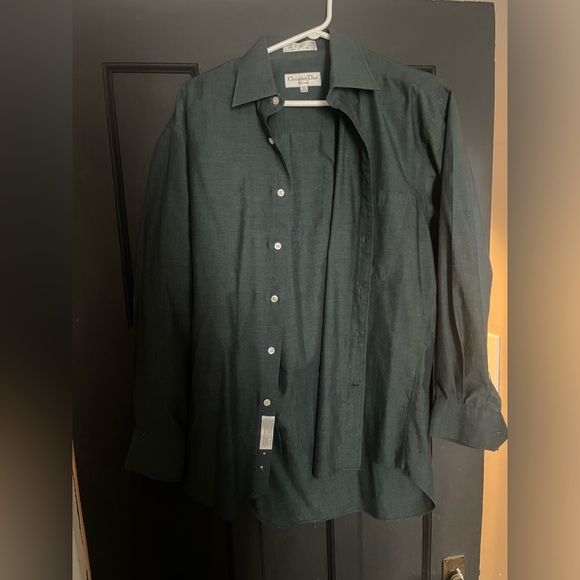 DIOR BUTTON UP - Picture 3 of 3